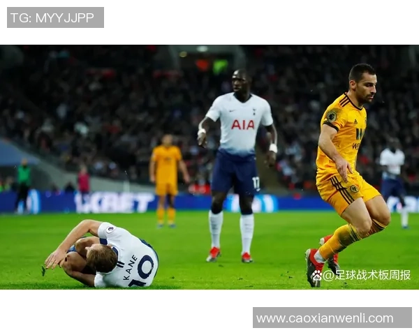 德甲激战：里昂逆转热刺红牌事件引发全场热议与争议