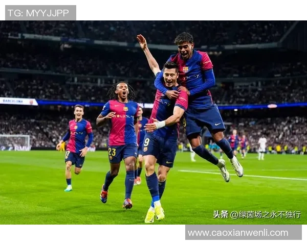 德甲精彩对决那不勒斯与巴萨激战成平局引发全场热议