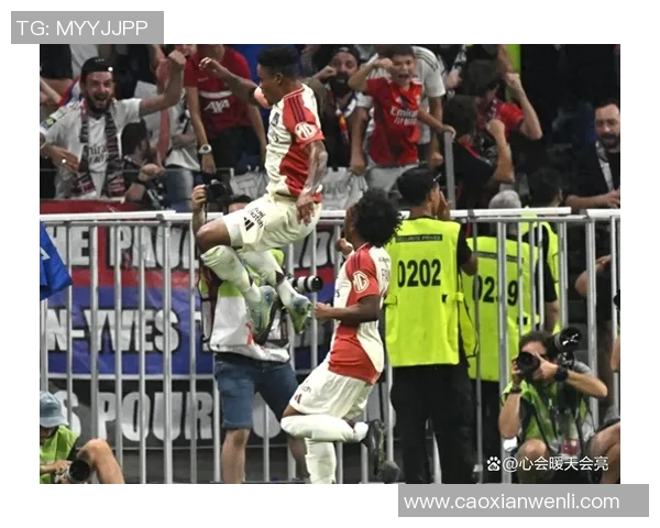 本菲卡逆转里昂精彩战役全场沸腾赛后点评分析