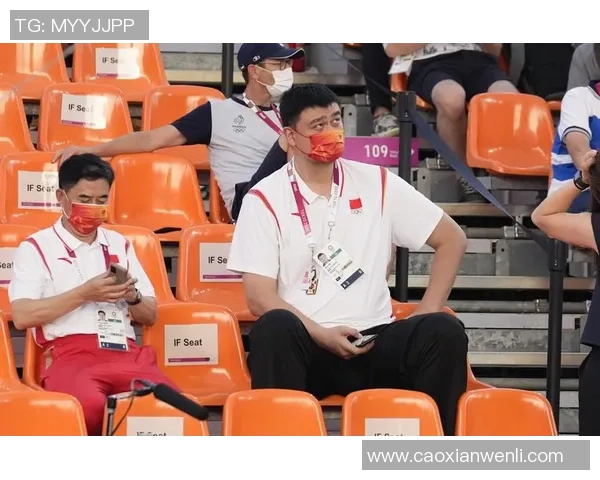 姚明在淀山湖的篮球梦想与自然风光的完美融合之旅