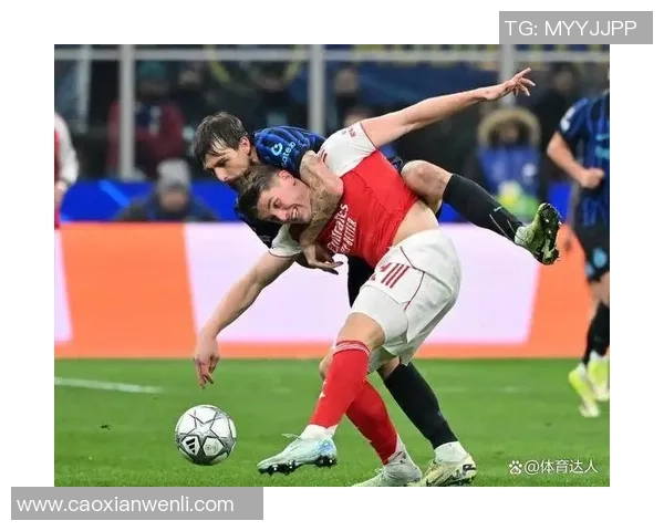 意甲激战阿森纳与里昂握手言和精彩瞬间引发全场热烈反响 意甲激战阿森纳与里昂握手言和精彩瞬间引发全场热烈反响