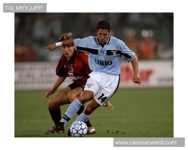 里昂主场大胜AC米兰帽子戏法点燃国王杯激情瞬间 里昂主场大胜AC米兰帽子戏法点燃国王杯激情瞬间