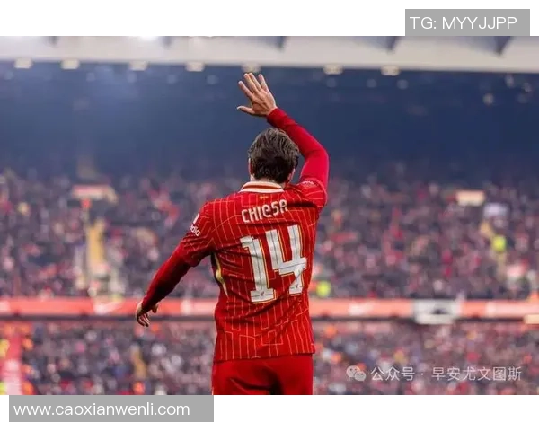 意甲赛场惊现冷门本菲卡大胜热刺引发转会风波