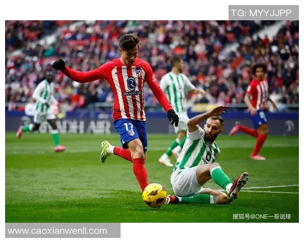 国王杯激战那不勒斯与利物浦0比0平局帽子戏法瞬间点燃全场激情