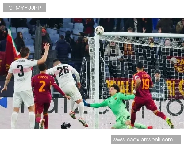 中超激战波尔图与里昂互交白卷门将神扑成比赛焦点引发热议