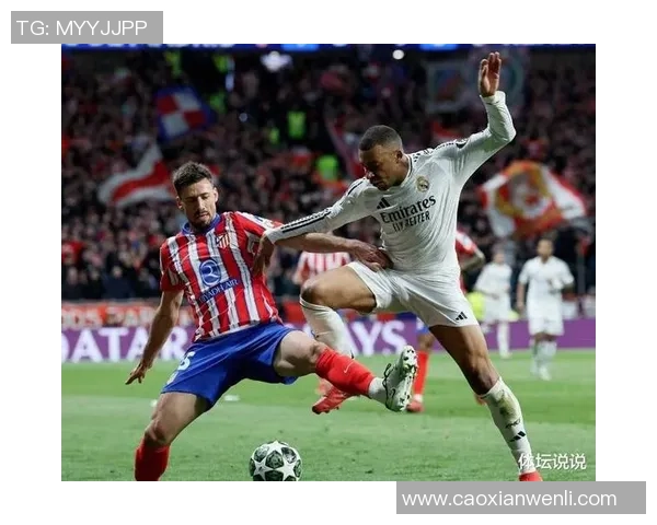 德甲赛场惊现冷门皇马狂胜那不勒斯引发全场热议